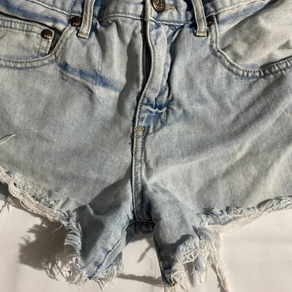 Free People Distressed Jean Shorts - Picture 4 of 11